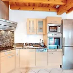 Casa vacanze 2 Bedroom Awesome In *