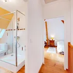 2 Bedroom Awesome In *